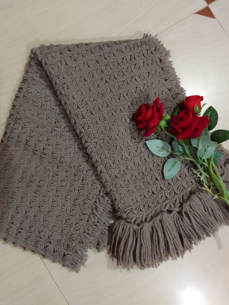 Knitted Scarf with Tassels - Winter Warmth & Style view 2
