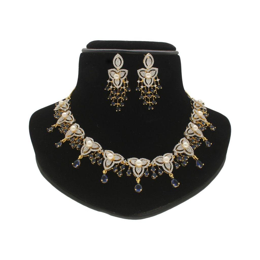Sri Jagdamba Pearls Luxurious Pearl Necklace Set view 2