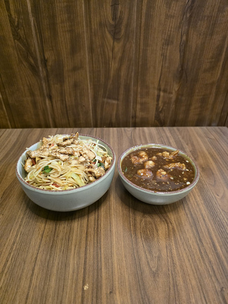 Black pepper chicken bowl