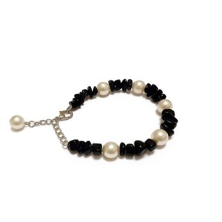 Techiefox Stylish Pearl and Black Beaded Bracelet Trendy Adjustable Chain Bracelet with Heart Clasp for Women