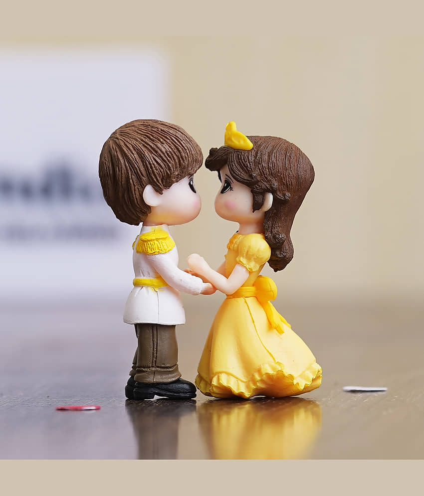 eCraftIndia Multicolor Resin Couple Figurine view 2