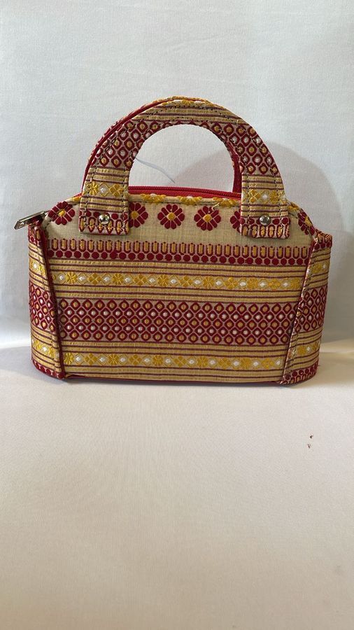 HAND BAG view 2