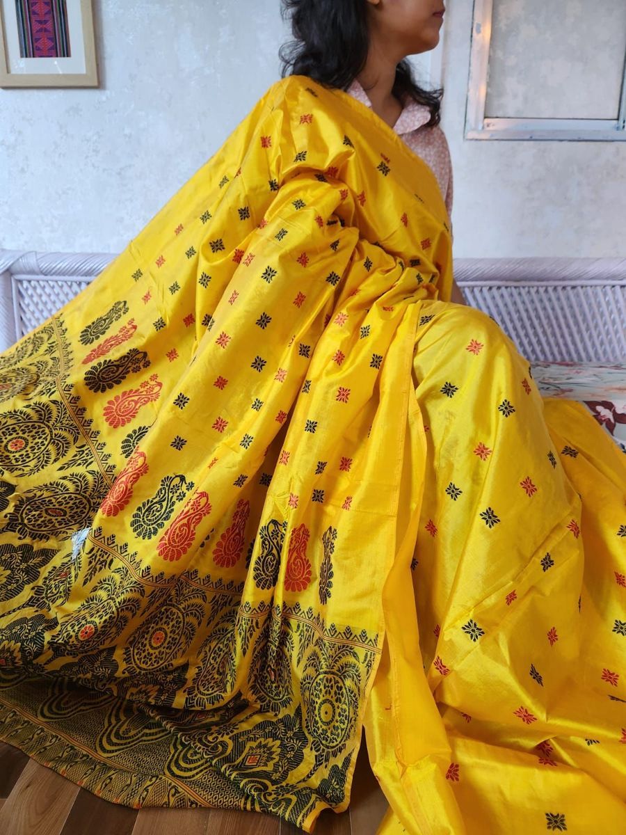 Assam Paat / Mulberry Silk Saree view 2
