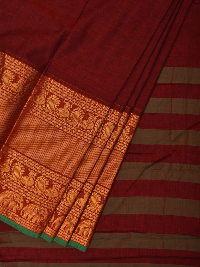 Narayanpet Maroon and Gold border handloom Mercerised soft cotton saree with blouse piece. view 2