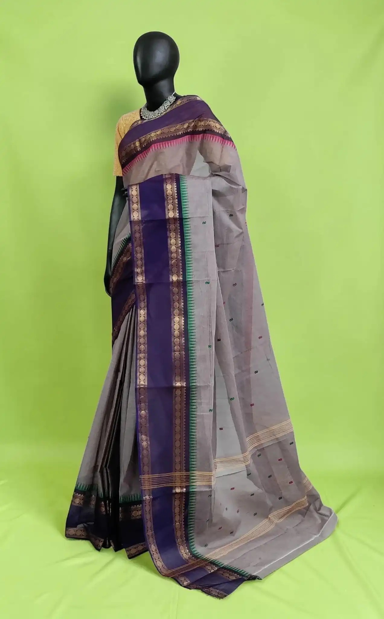 Handwoven Kanchipuram Cotton-Silk Saree in Grey with Contrast Border view 2
