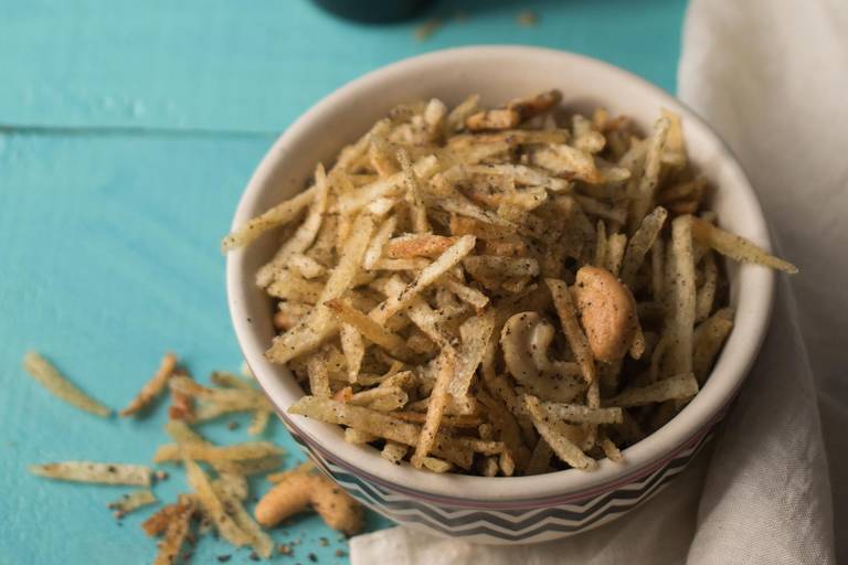 Aloo Chuduwa 200 g