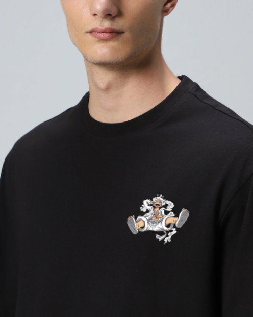 Nika Gear 5 Black Oversized T-shirt view 2