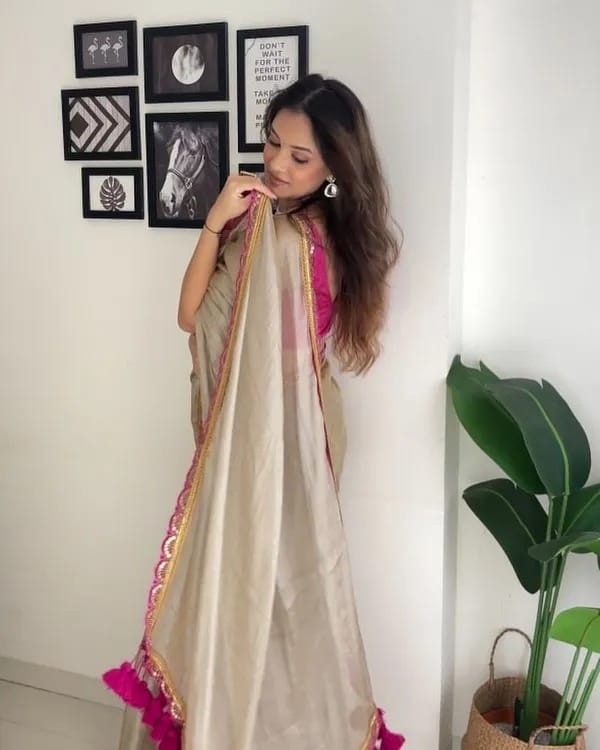 Georgette Saree With Blouse Piece and Latkans view 2