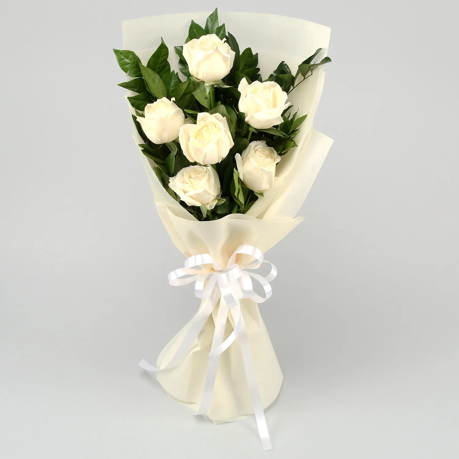 Heavenly White Roses Bunch view 2