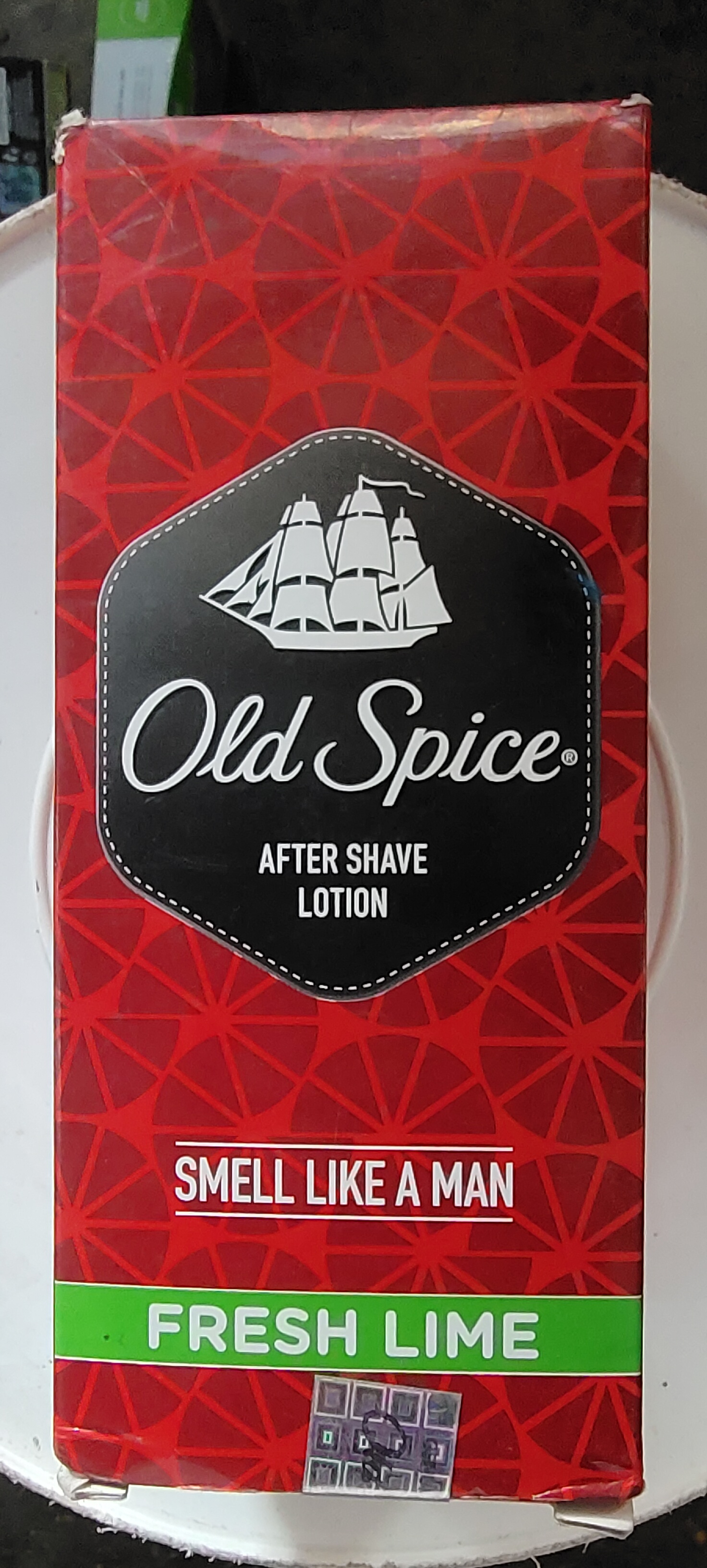 Old spice after shave lotion fresh lime