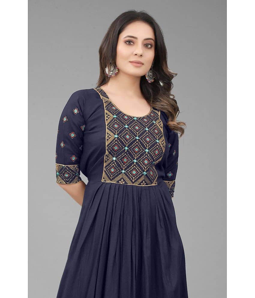 QPEEZ - Green Rayon Women's Nayra Kurti ( Pack of 1 ) view 2