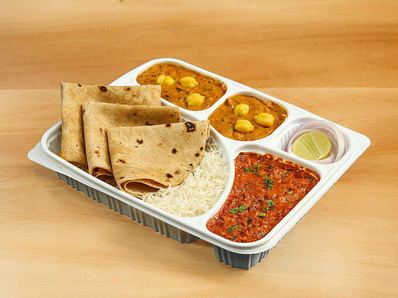 Executive chole thali