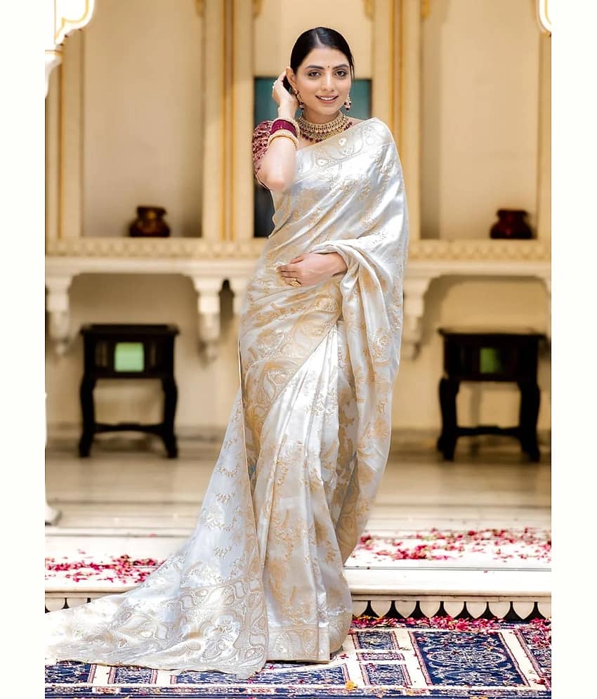 YUG ART Banarasi Silk Embellished Saree With Unstitched Blouse Piece ( Rama ) view 2