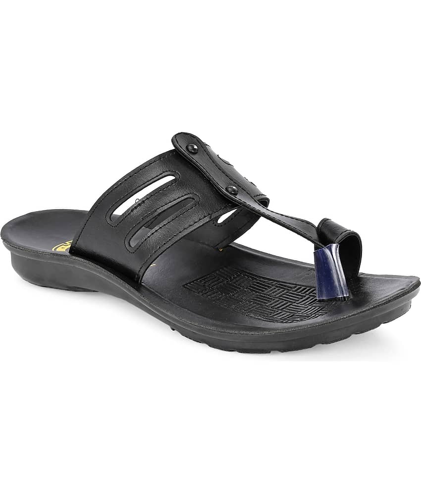 Squash Black Men's Thong Flip Flop view 2