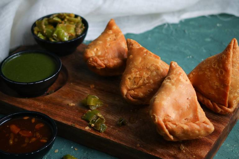 Alu Samosa [Per Piece]