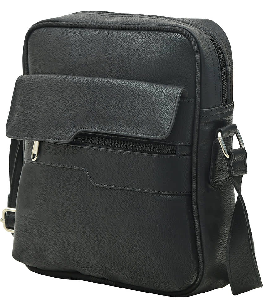 MATRICE 791 Black P.U. Casual Messenger Bag view 2
