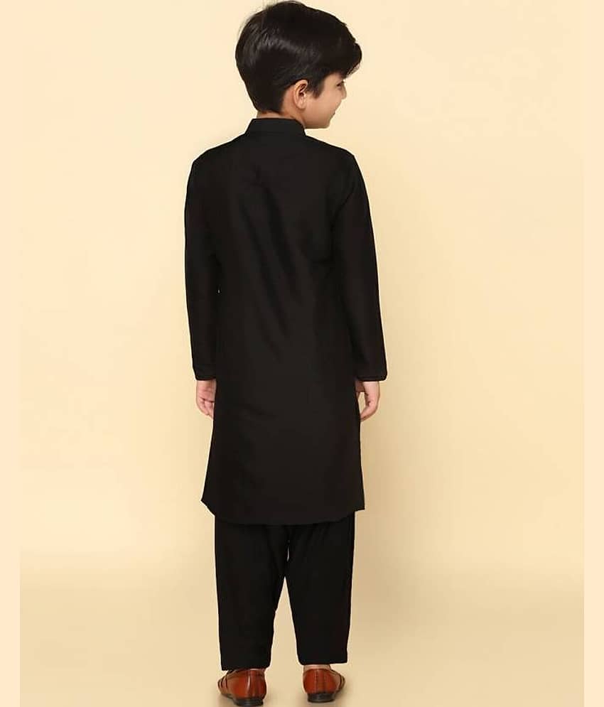 hrr Boys Cotton Blend Solid - Pattern Kurta Pyjama Set ( Black , Pack of 1 ) view 2