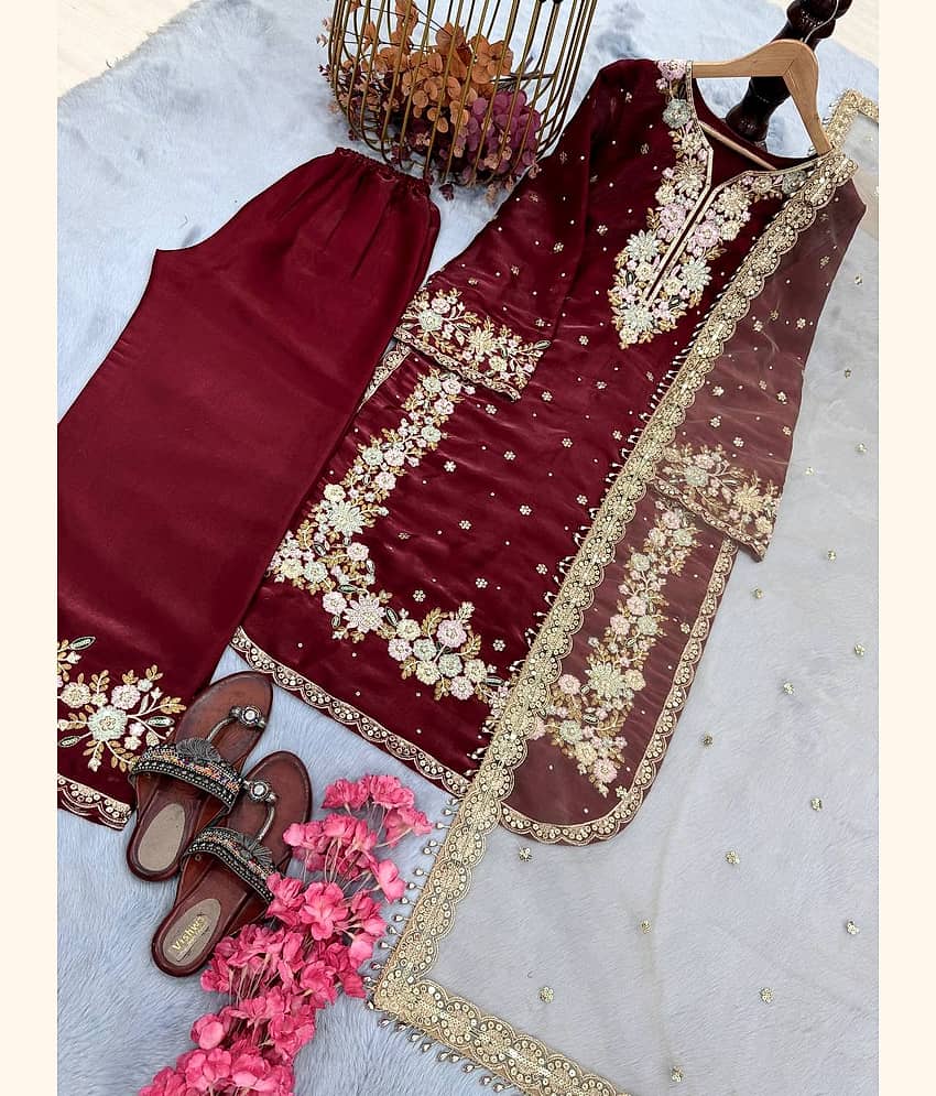 BHAGYASHRAY Women Silk Embroidered Ethnic Motifs Kurti With Patiala Salwar ( Gold ) view 2