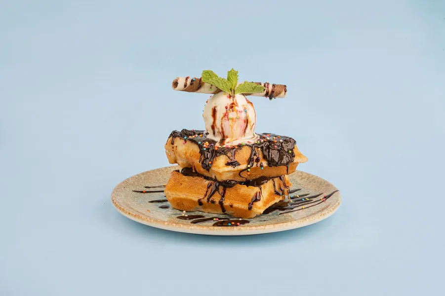 Choco Fudge Crunchy Waffle