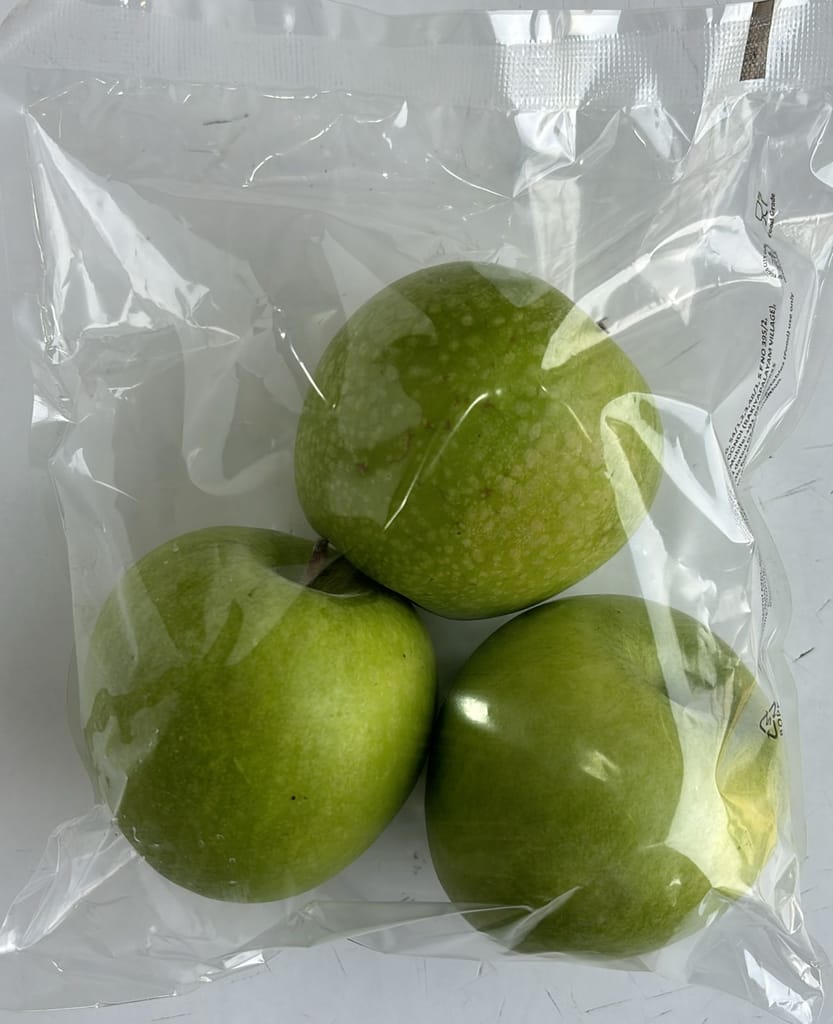 Apple(Green) view 2
