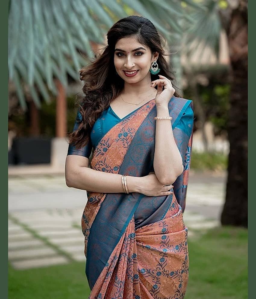 KALIPATRA Banarasi Silk Printed Saree With Unstitched Blouse Piece ( Multicolor ) view 2