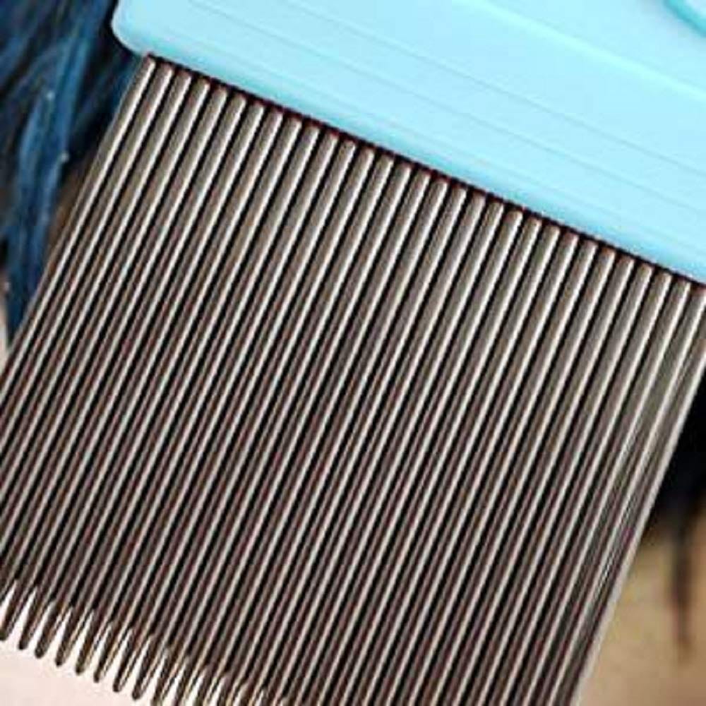 Q D LIGHT BLUE Metal Long Teeth Magnify Lens stainless steel Hair Lice Nit and Egg Removar Comb with Plastic handle Grip for school kids,Man, women,Baby (Random Colour) view 2