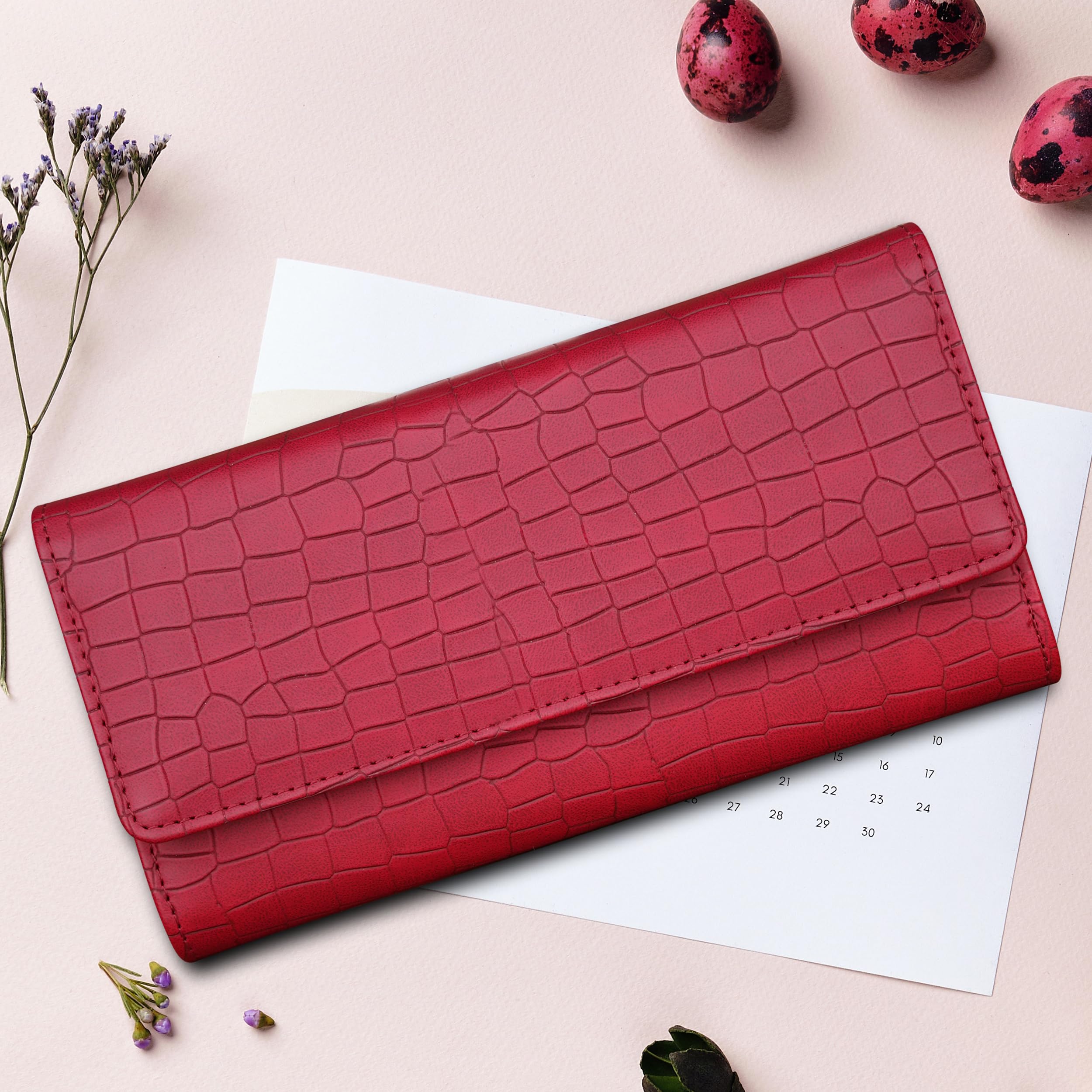 The Wallet Store Croco Design Clutch - Red view 2