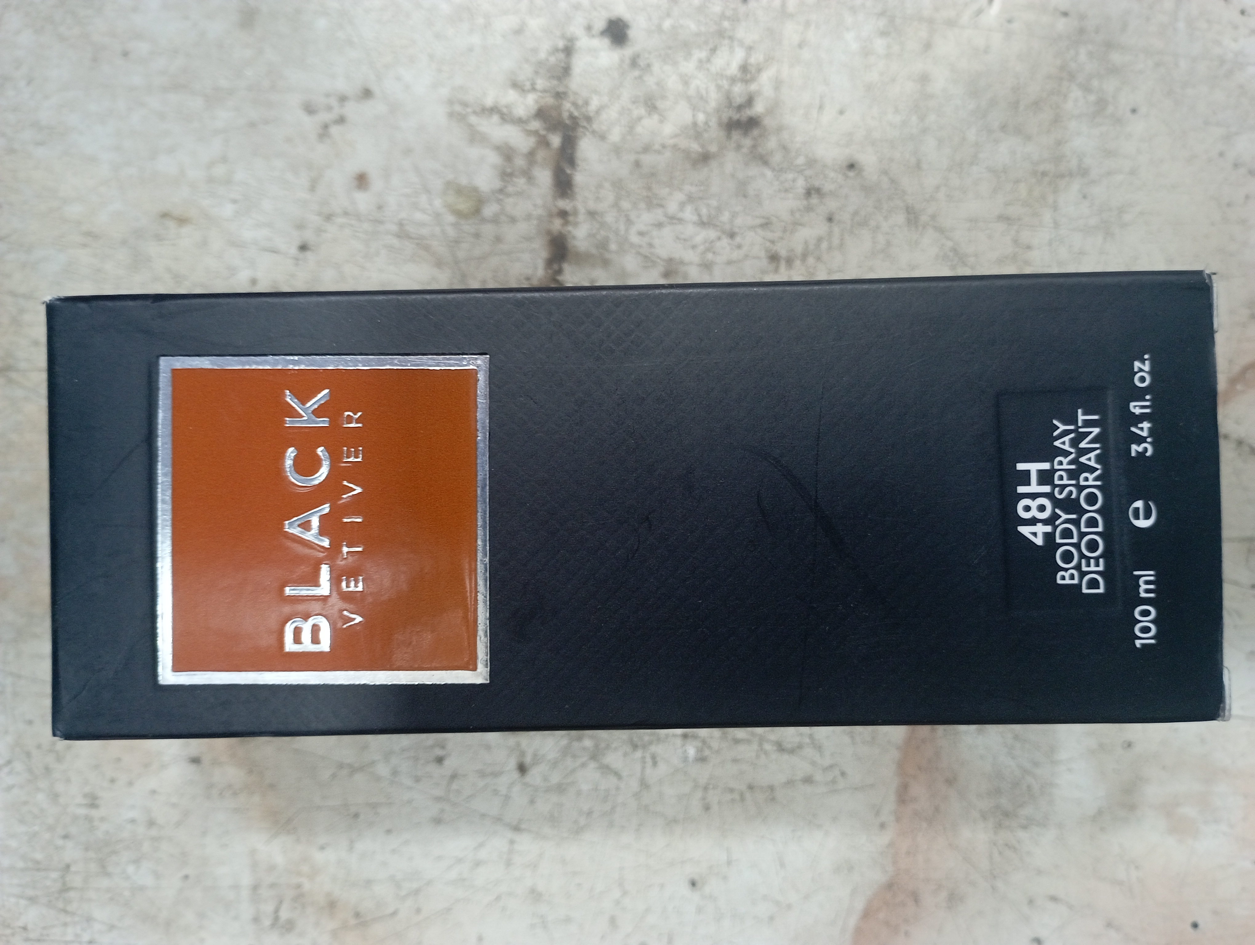 Black Vetiver 48h Body spray Deodorant 100 ml e
