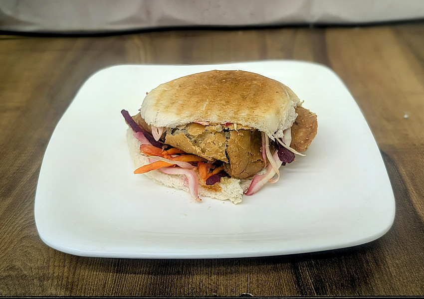 But. cheese grilled samosa pav