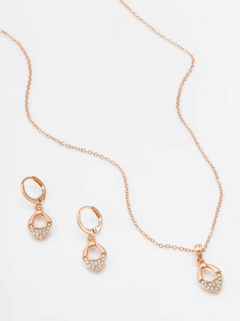 Morison Exquisite Diamond Pendant Set Sparkle and Shine view 2