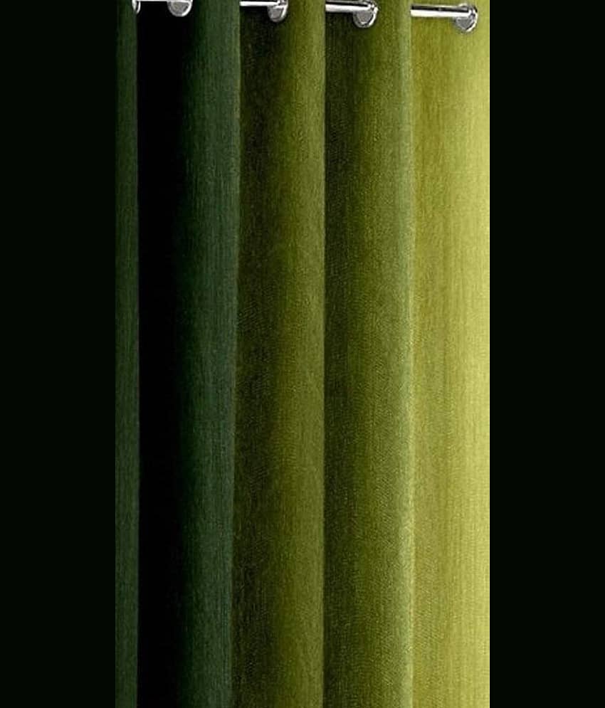 Homefab India Floral Blackout Eyelet Window Curtain 5ft (Pack of 2) - Green view 2