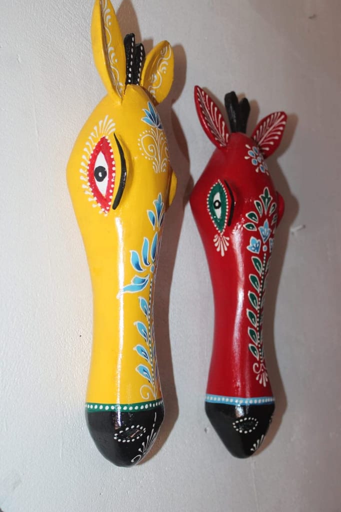 Girish Handicrafs Hanging Giraffe Head view 2