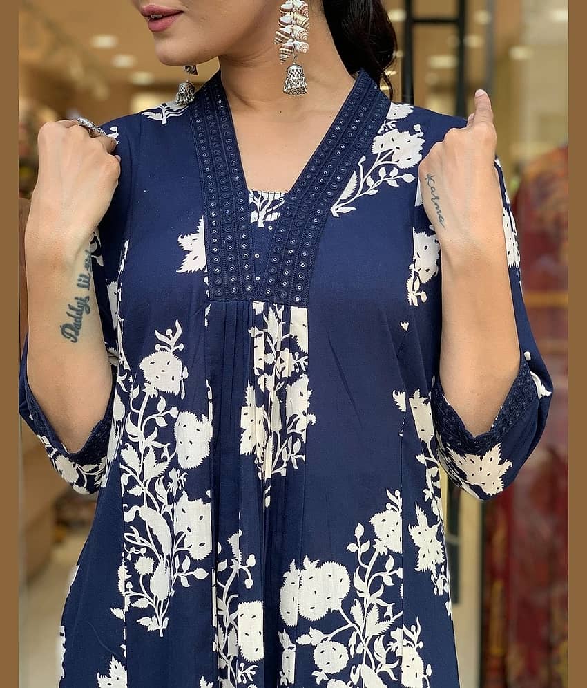S & D Attire Rayon Printed Kurti With Pants Women's Stitched Salwar Suit - Blue ( Pack of 1 ) view 2