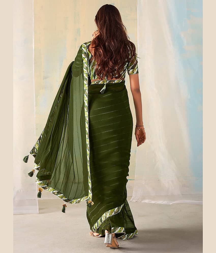 BLEESBURY Georgette Checks Saree With Unstitched Blouse Piece ( Green ) view 2