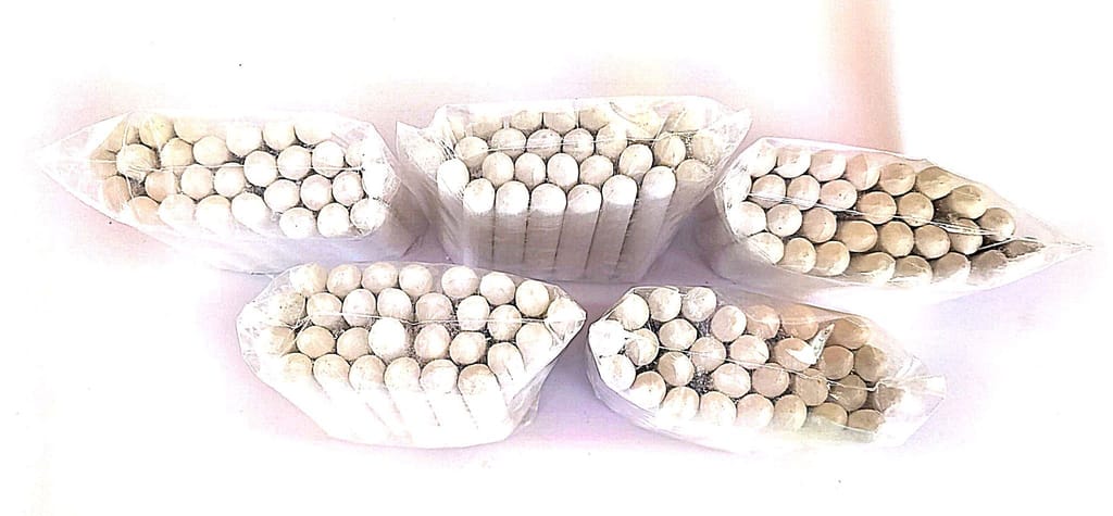 Pack of 150 pieces white chalk sticks for blackboard view 2