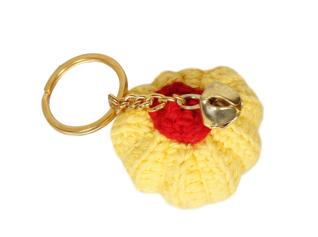 Sukeshcraft Handmade Crochet Pumpkin Keychain with Bell – Cute Autumn-Themed Bag Charm & Key Ring for Women, Kids & Gifts (Yellow) view 2