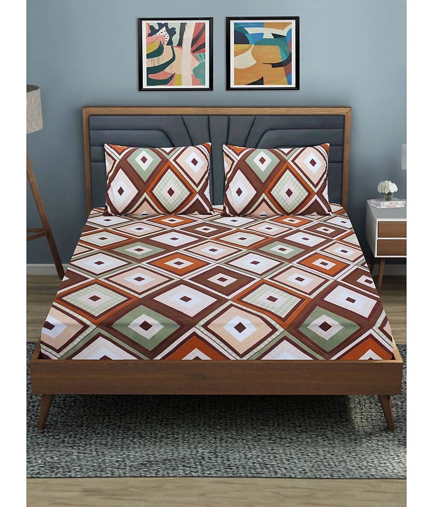 Home Candy Microfibre Abstract 1 Bedsheet with 2 Pillow Covers - Multi view 2