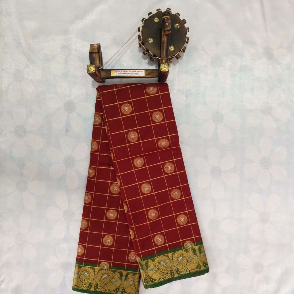 1000 Putta Original Cotton Saree with Blouse - Red view 2