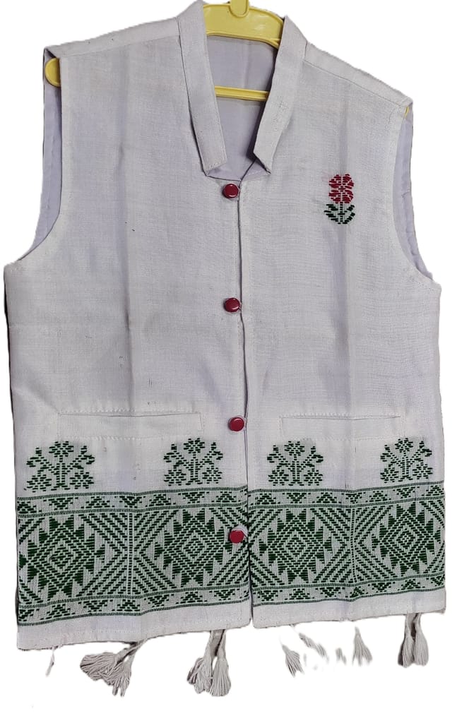 KARBI WHITE COAT view 2
