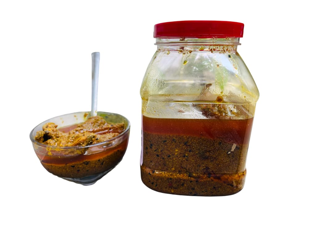 Daudnagar Vikas Mahila Mango Pickle - Authentic Indian Flavor view 2