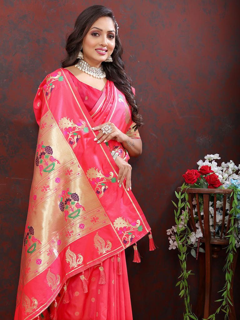 Peach Soft Paithani Silk Woven Design Gold Zari Meenakari Weaving Saree view 2