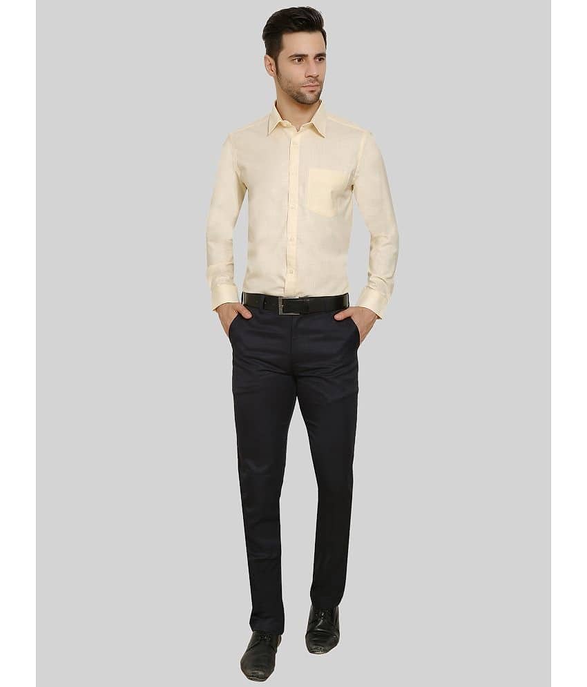 Comey Cotton Blend Regular Fit Full Sleeves Men's Formal Shirt - Brown ( Pack of 1 ) view 2