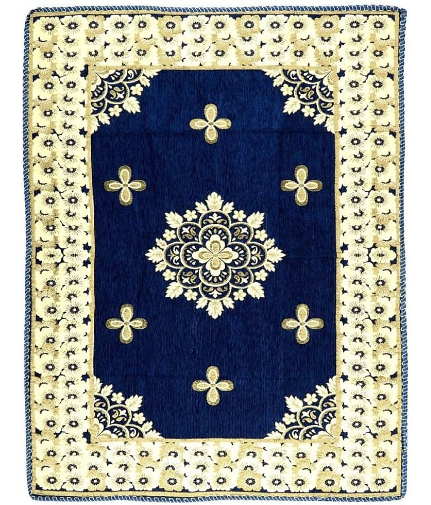 BELLA TRUE - Multicolor Chenille Table Cover (Pack of 1) view 2