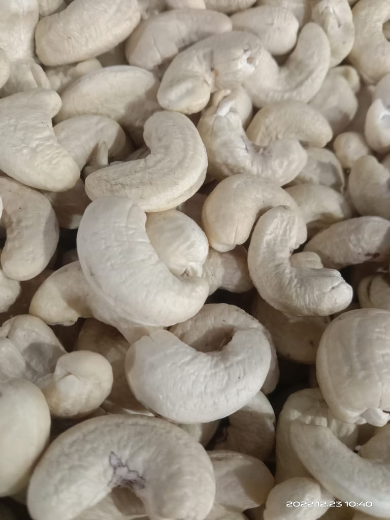 Uzhavan Unavu - (Grade-320) Panruti Cashews / kashyu / PanrutiMuntiri - 250 Gms view 2