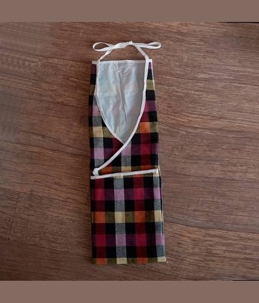 Crosmo Cotton Checks Kitchen Apron with 1 Center Pocket ( Pack of 1 ) view 2