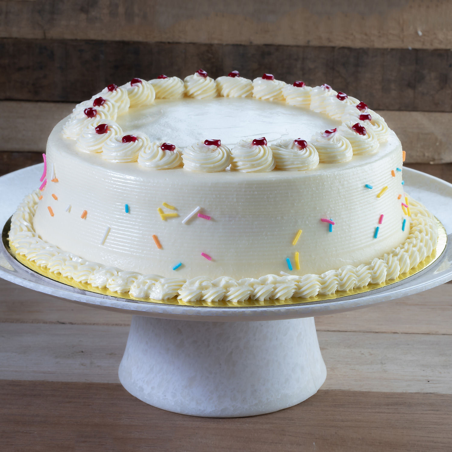 Love Designer Vanilla Cake Half Kg