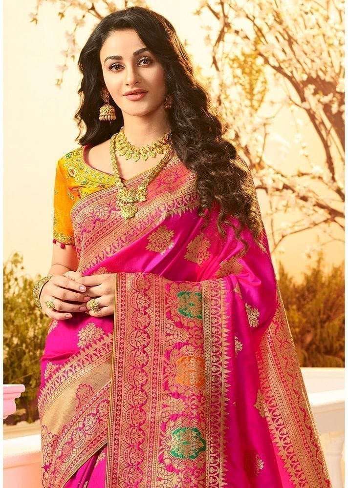 Woven Art Silk Saree in Fuchsia view 2