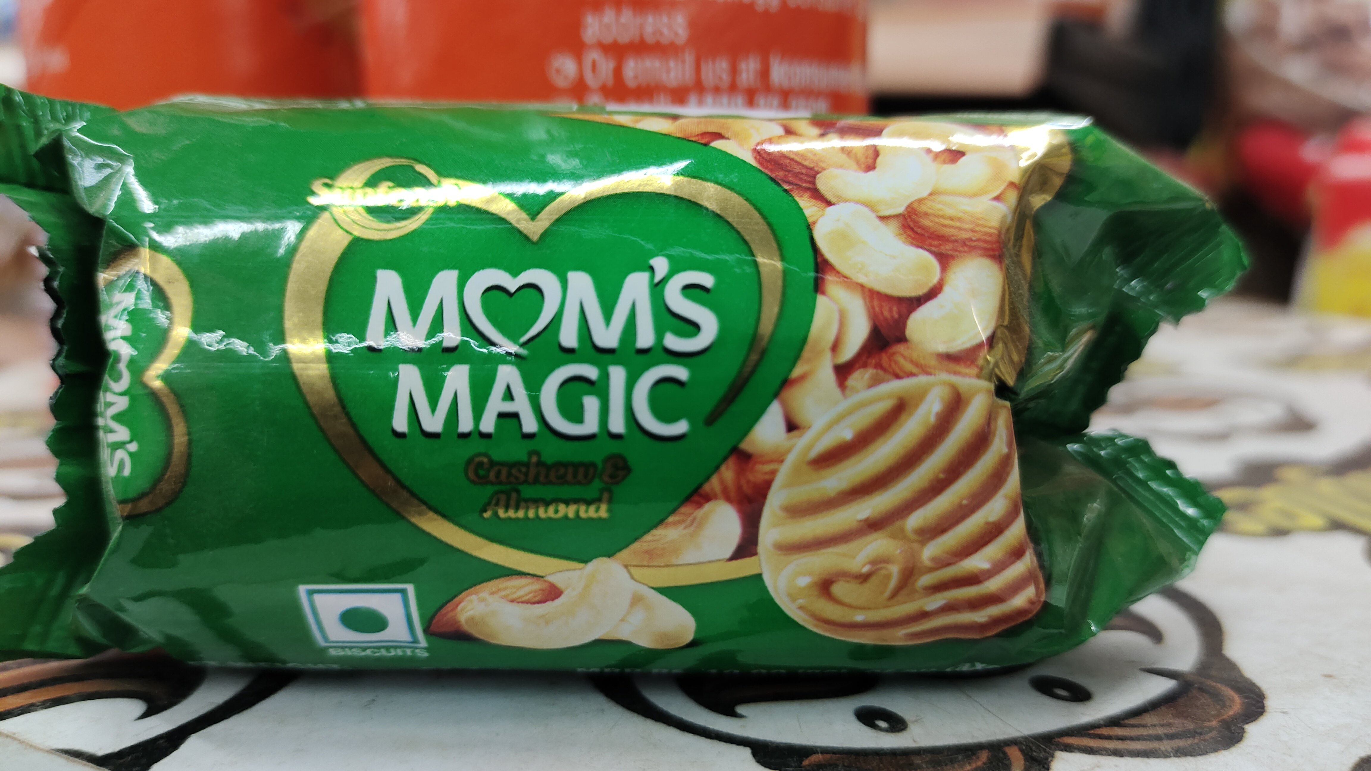 Moms magic cashew & almond