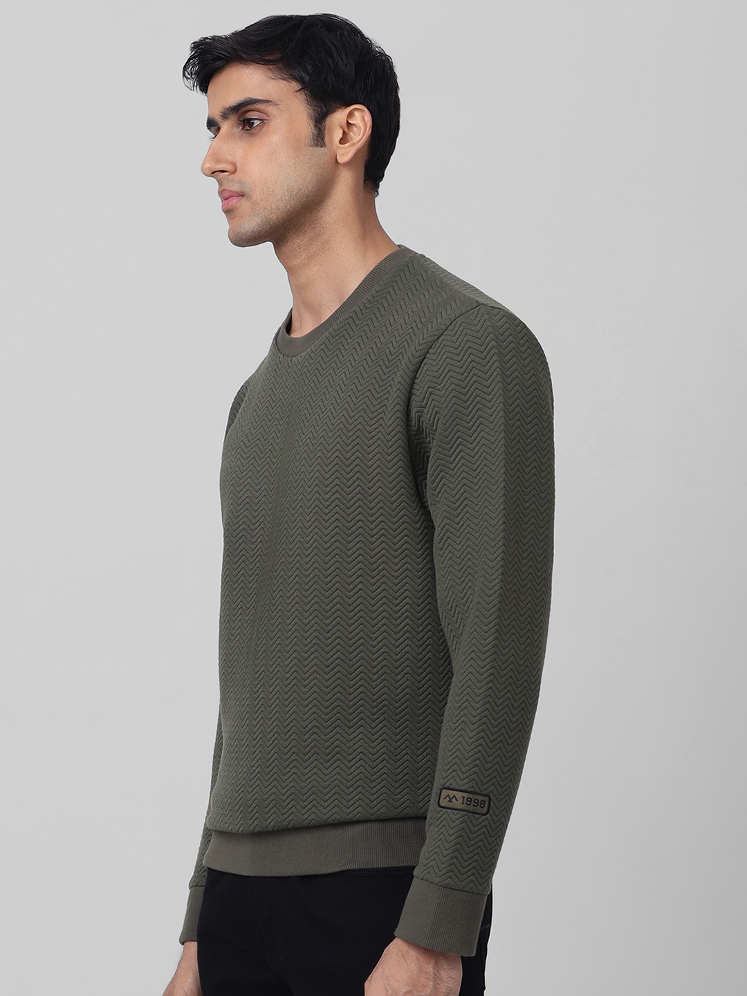 SWEAT SHIRT view 2