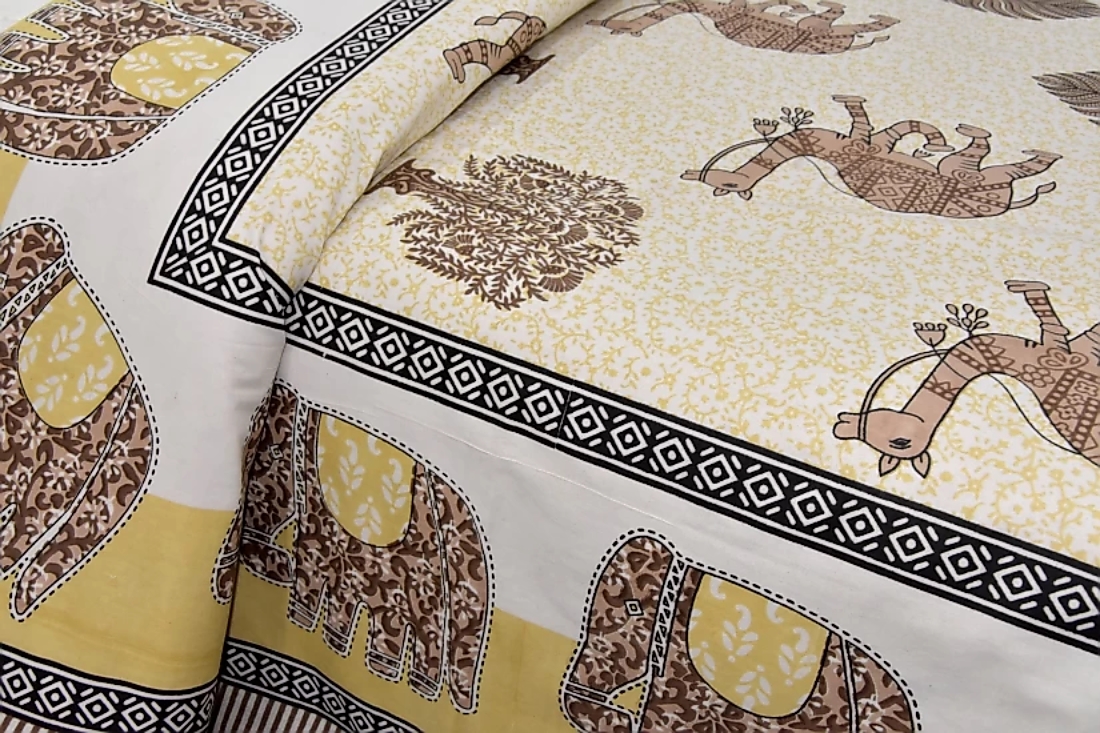 Lali Prints Jaipuri Yellow White Printed Cotton 130 TC Queen Bedsheet 2 Pillow Covers view 2